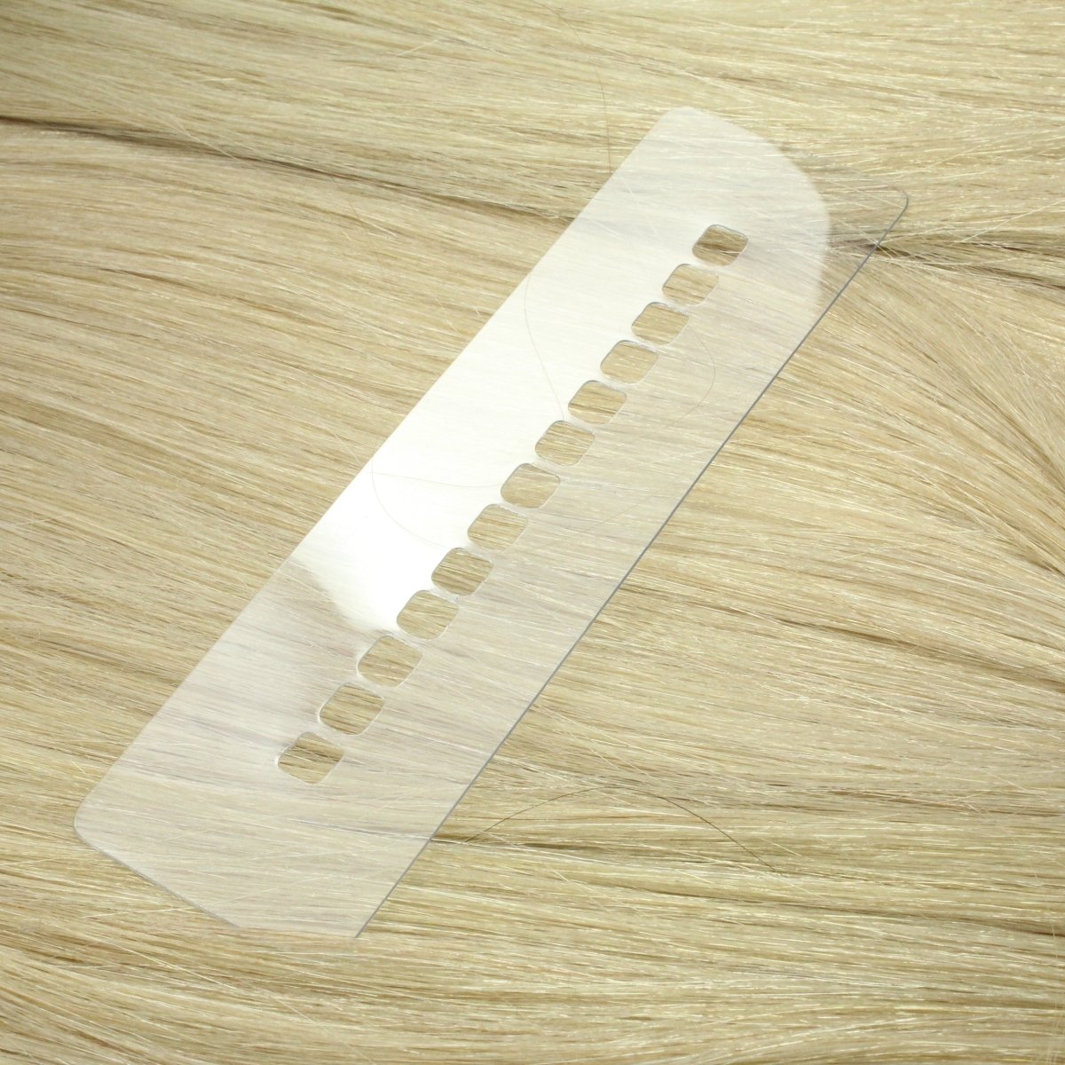 Große Extensions Schablone für Bonding Extensions - Hair2Heart